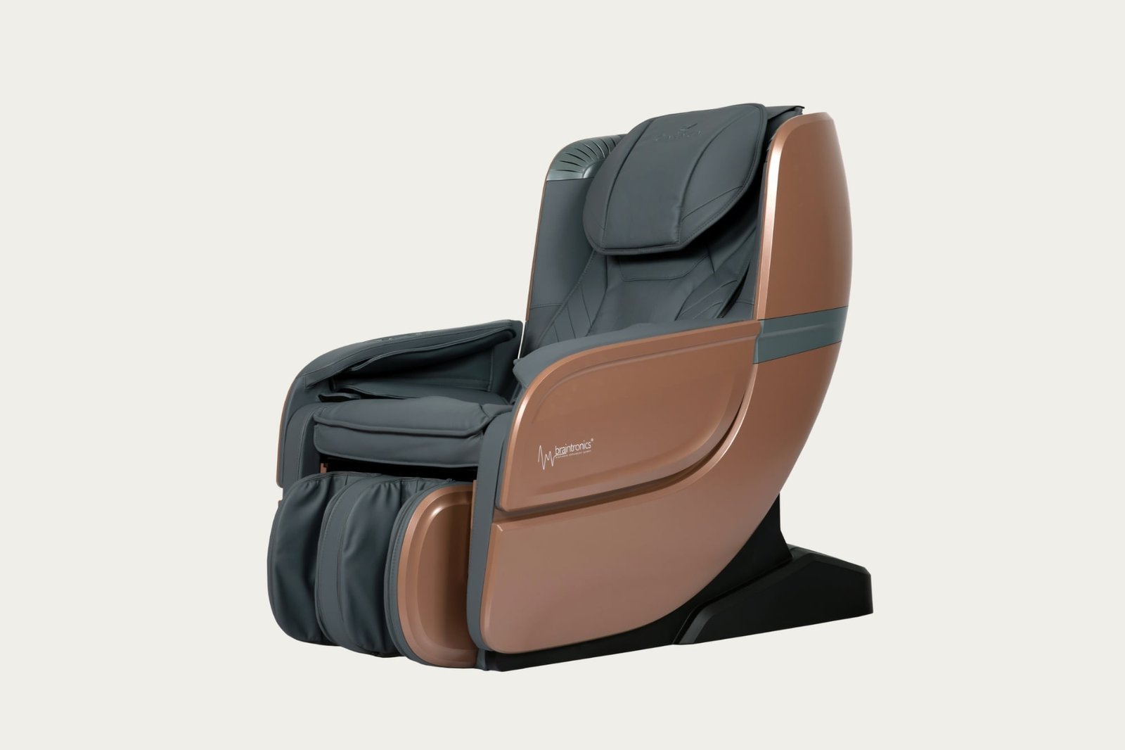 Vista frontal del sillón de masaje Casada Ecosonic - Bronce