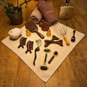 headspa-tools-brushes-min.jpg Kopfsalon-Werkzeuge, professionelles Set von 16 Stück