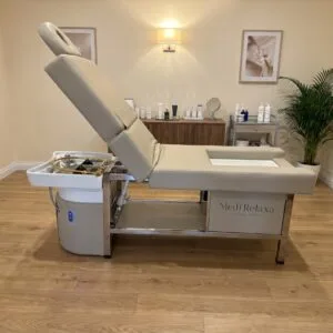 Headspa mit Fußbad, atmosphärisches Bild